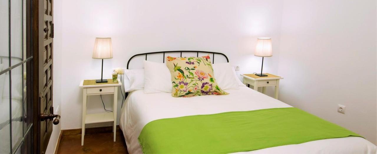 Entre 2 Mezquitas Apartment กอร์โดบา ภายนอก รูปภาพ